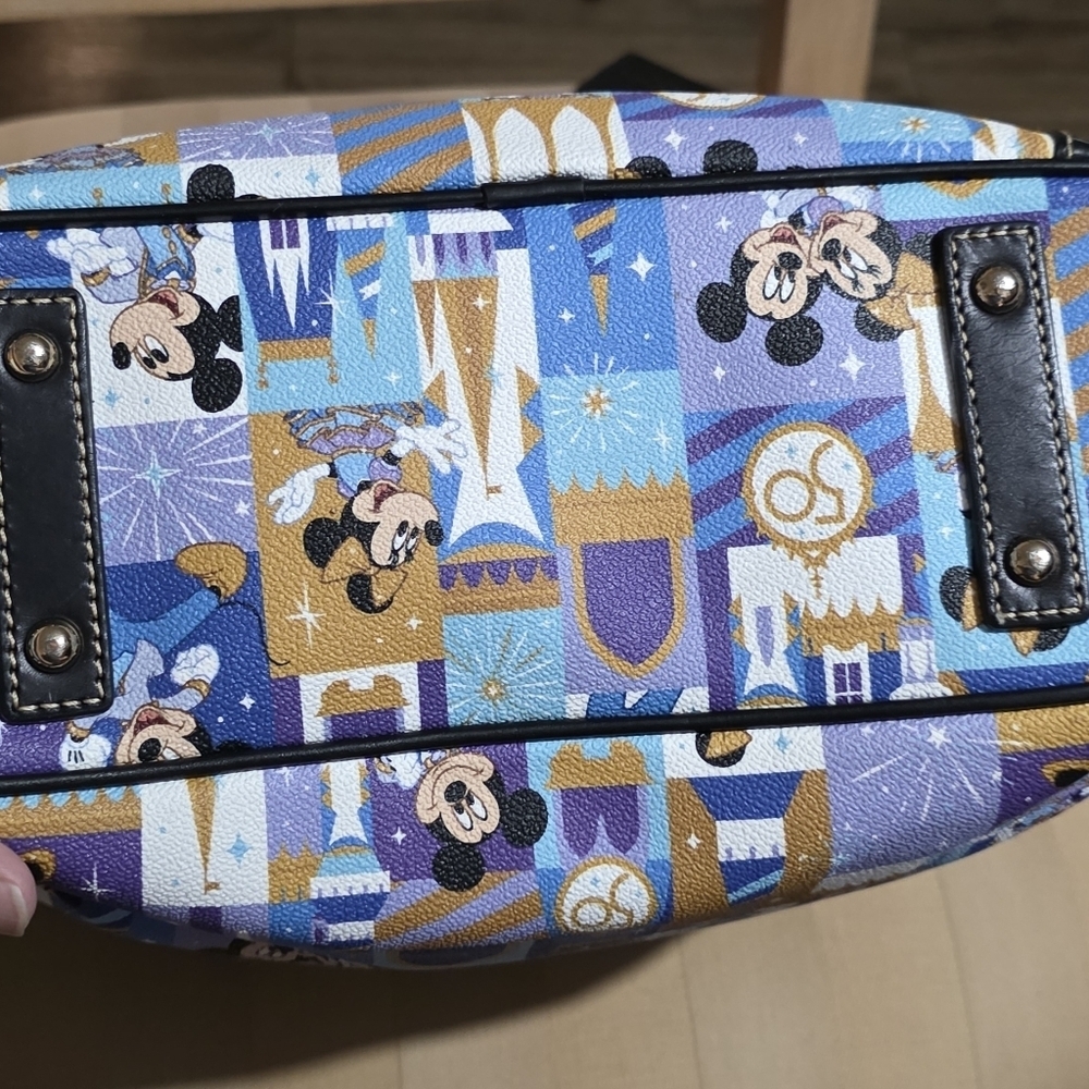 DOONEY AND BURKE DISNEY 50TH ANNIVERSARY HANDBAG PURSE TOTE Mickey & Minnie - Picture 4 of 10